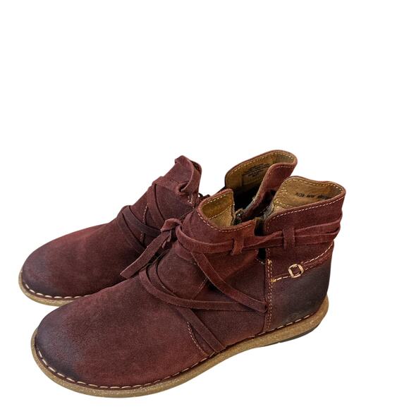 Boc Women's leather booties with easy on zipper size 8 - Picture 1 of 7